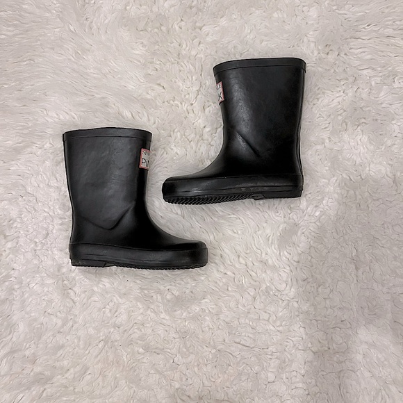 Size 10 - Toddler -Sparkle in Black Rain Boots - Picture 2 of 3